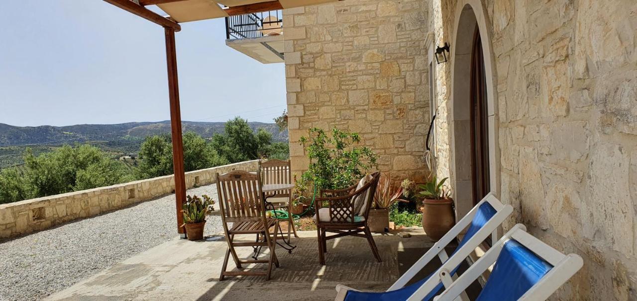 Aelia Apartment Kamilari Exterior photo
